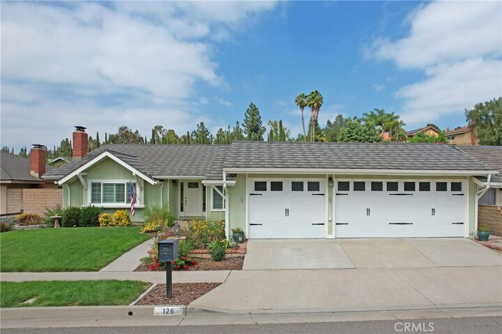 Property Photo:  126 S Avenida Lysanne  CA 92807 