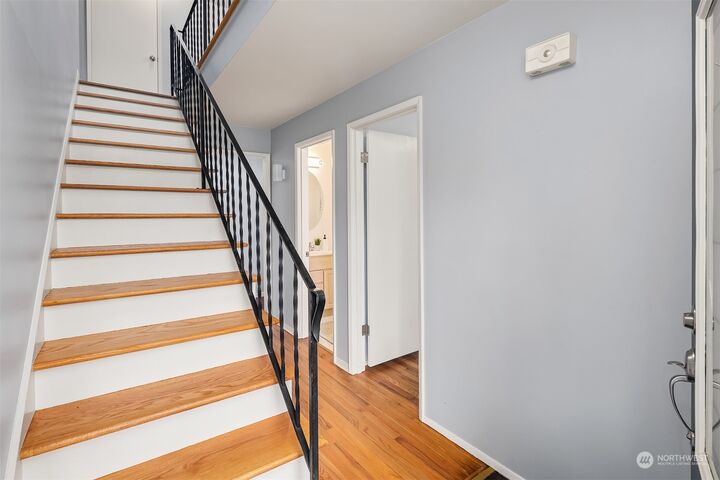 Property Photo:  38033 SE 88th Street  WA 98065 