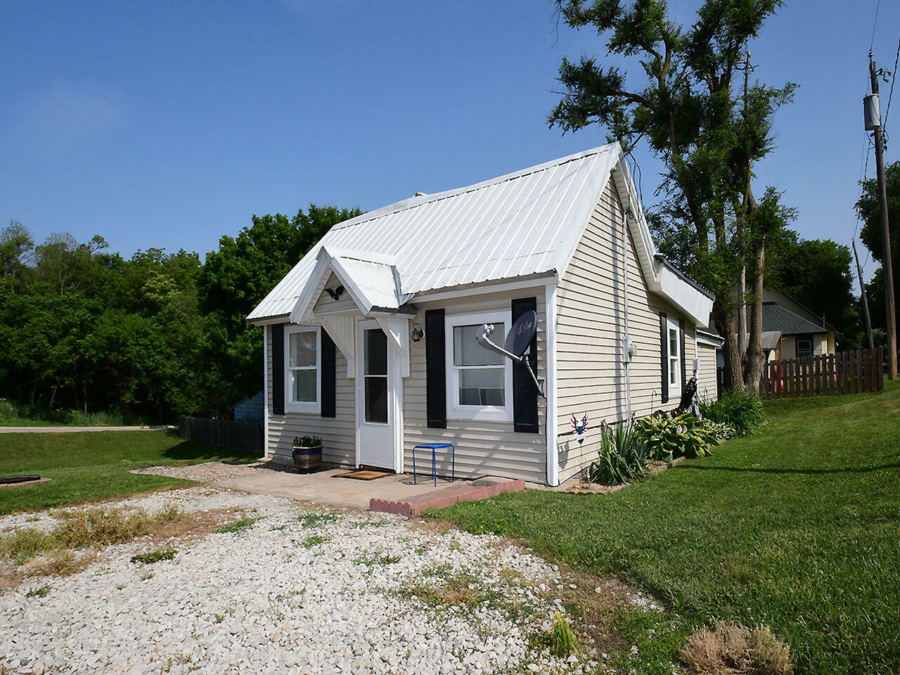 Property Photo:  606 Oakland  Avenue  IA 51560 