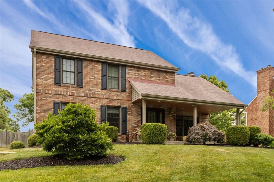 Property Photo: 2028 Clare Dr PA 15237