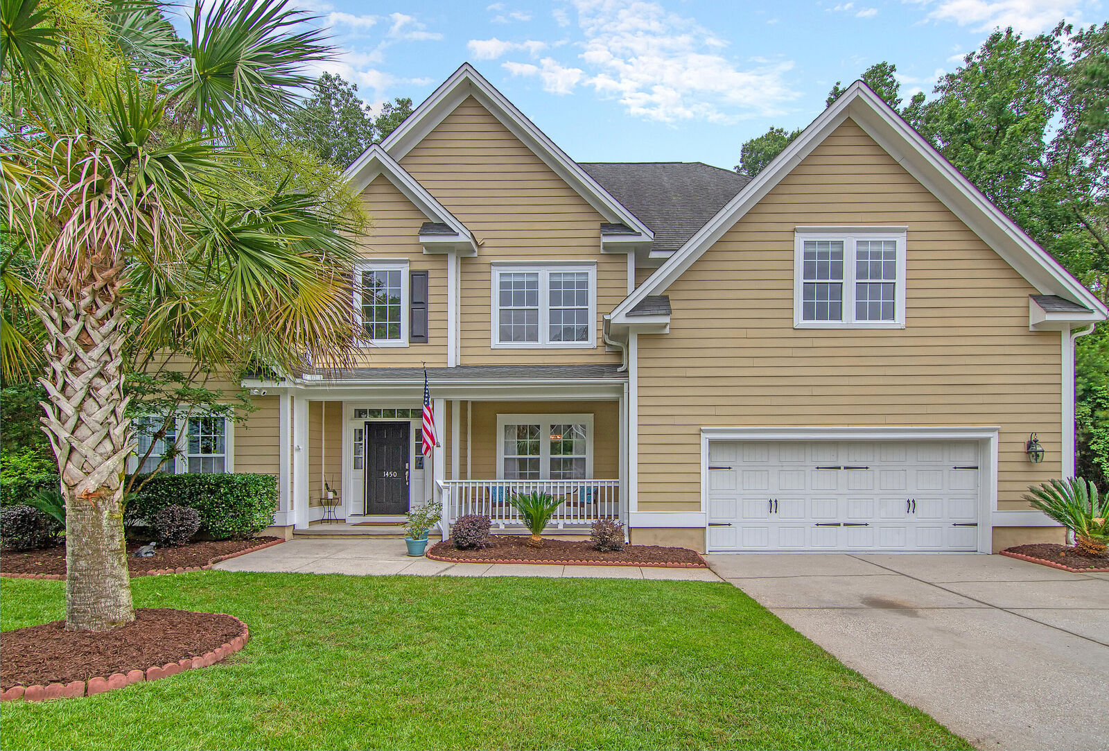 Property Photo:  1450 Teaberry Path  SC 29414 