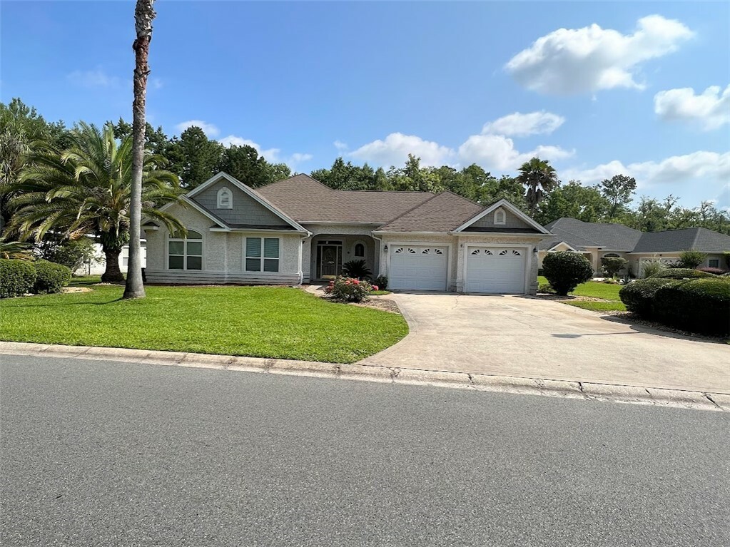 Property Photo:  203 Laurel Landing Boulevard  GA 31548 