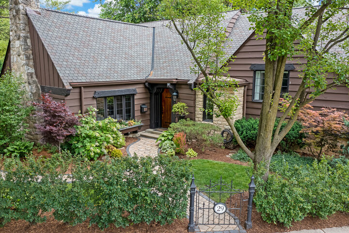 29 Dover Avenue  La Grange IL 60525 photo