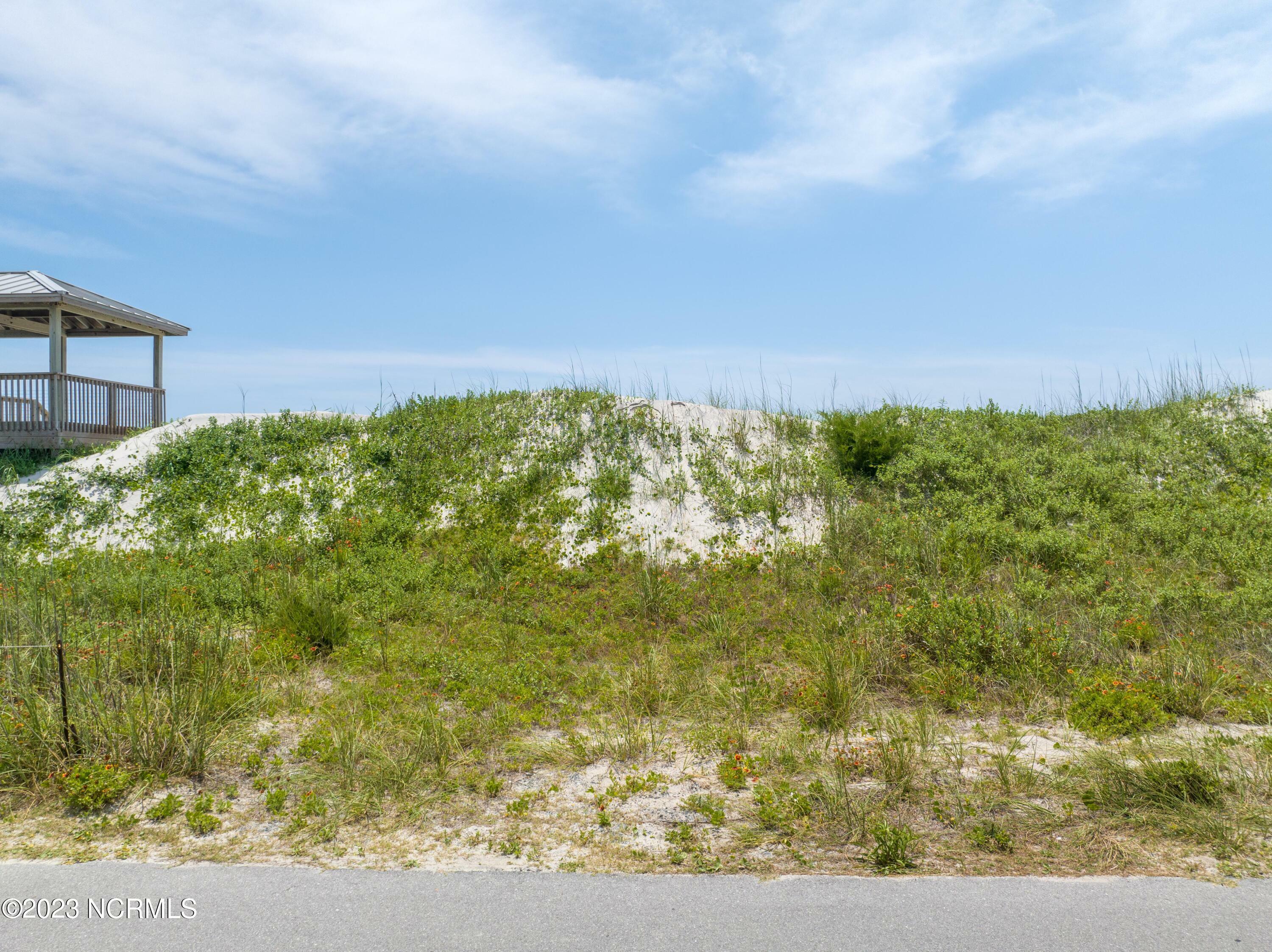 Property Photo:  1812 -B N Shore Drive  NC 28445 