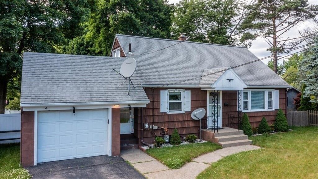 Property Photo: 175 Clark St MA 01606