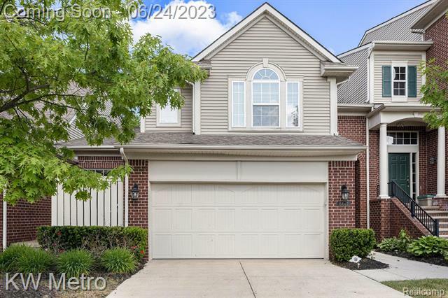 Property Photo:  6621 Berry Creek Lane  MI 48322 