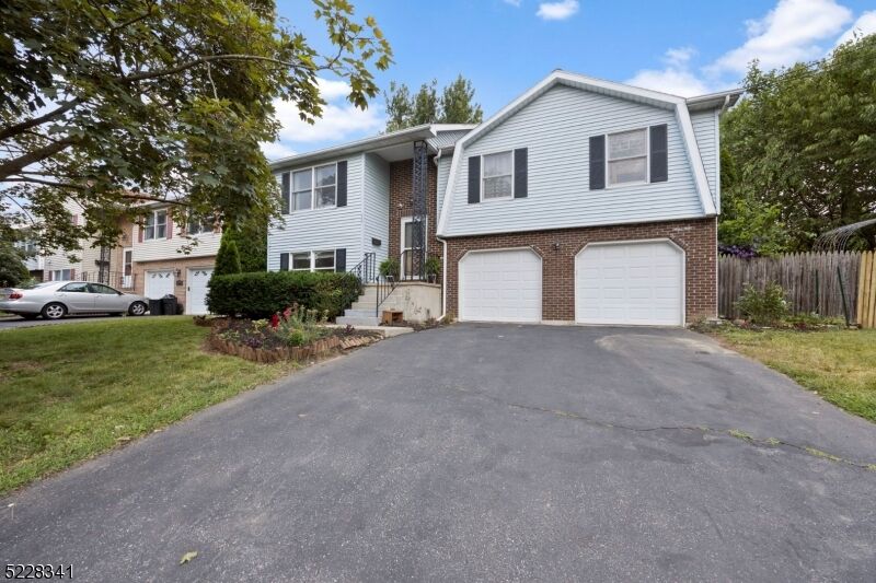 Property Photo:  905 Mill Street  NJ 08865 