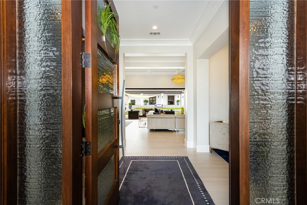 Property Photo: 1216 Arbenz Circle CA 92881