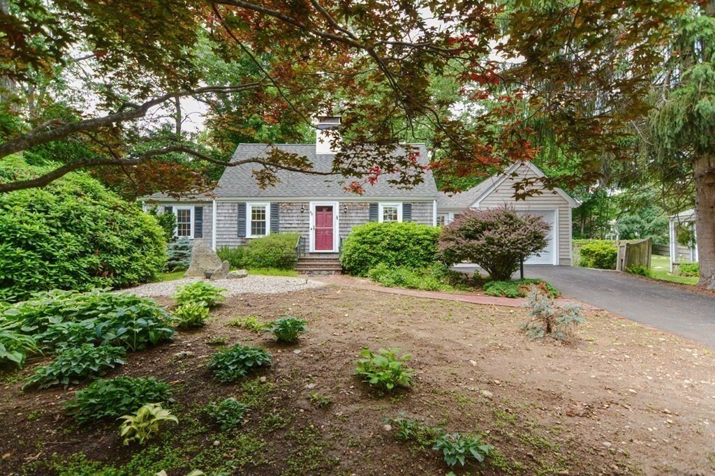 Property Photo:  60 Pheasant Hill Street  MA 02090 