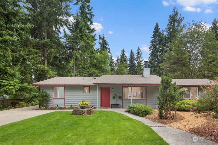 Property Photo: 8725 SW 190th Street WA 98070