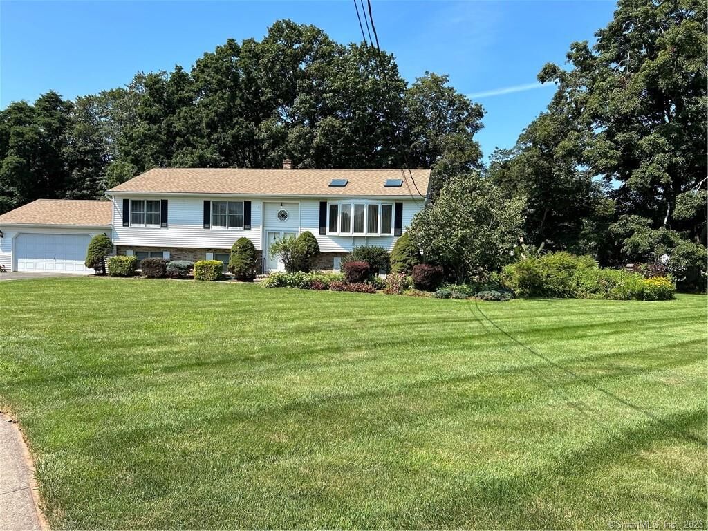 Property Photo: 77 Hansen Farm Road CT 06473