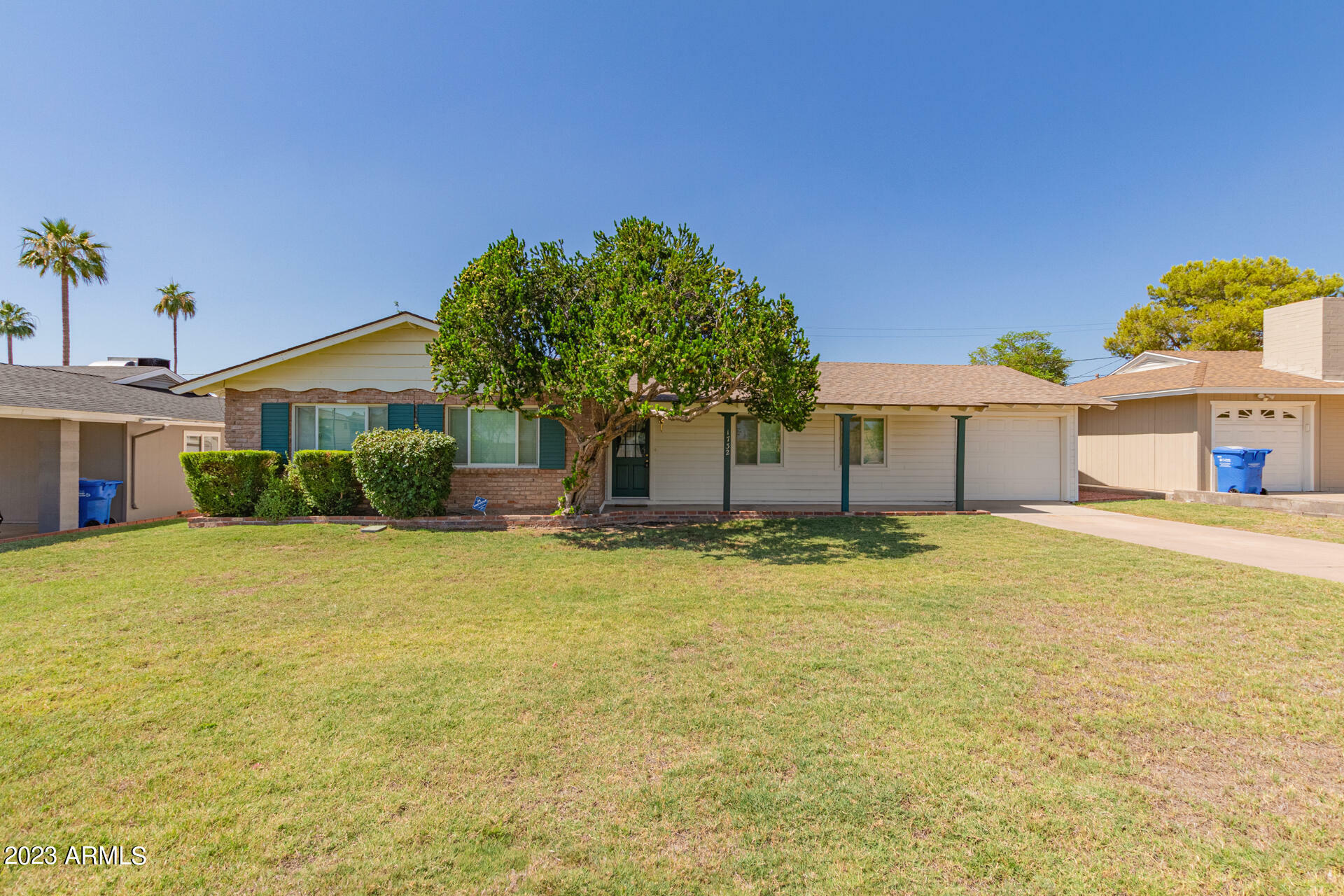 Property Photo: 1732 E Maryland Avenue AZ 85016