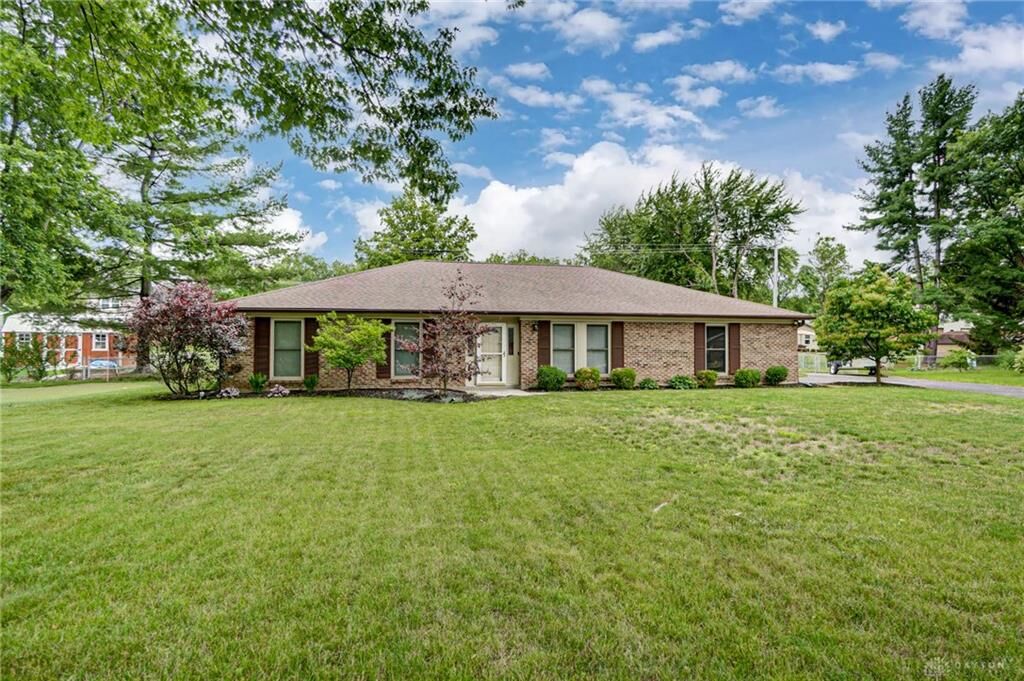 Property Photo: 9742 S Stagecoach Drive OH 45458