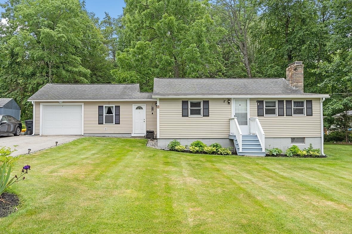 Property Photo: 8 Carter Road NH 03054