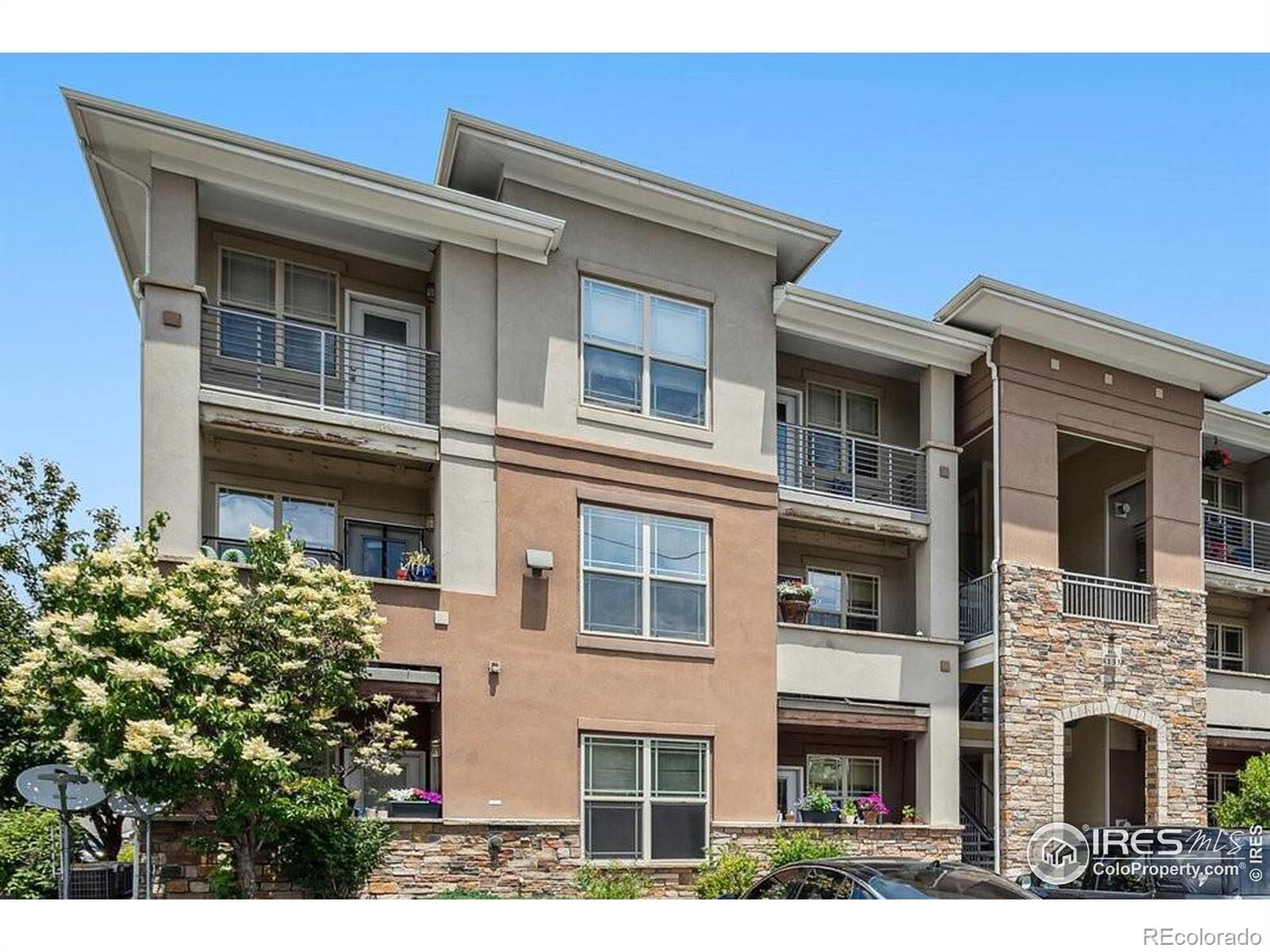 Property Photo:  8133 W 51st Place 104  CO 80002 