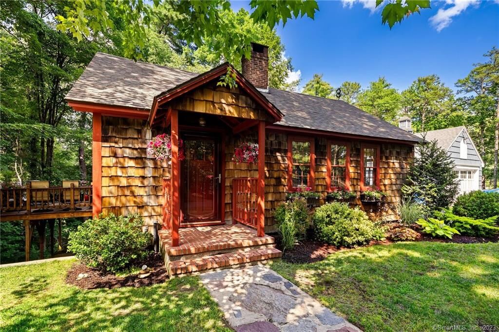 Property Photo:  28 Washington Street  CT 06013 