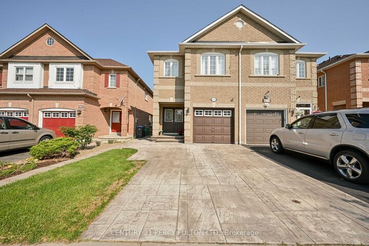 881 Rogerson Rd  Mississauga ON L5V 2X6 photo