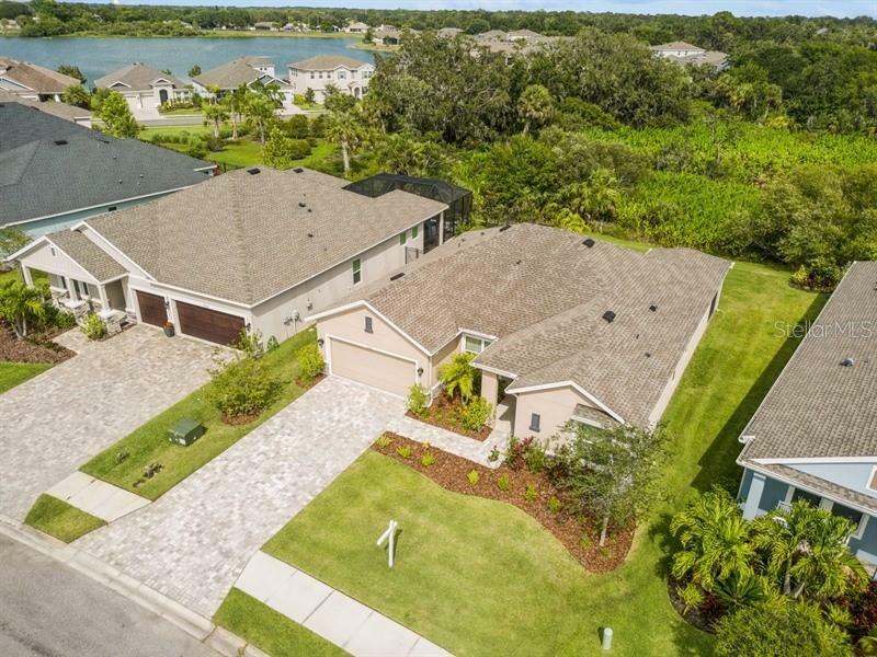 Property Photo:  5511 Gavella Cove  FL 34221 