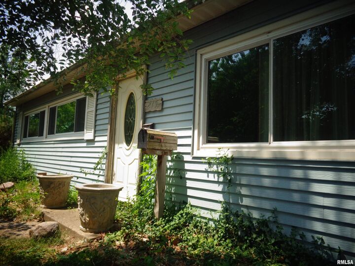 215 Kaskaskia Road  Marquette Heights IL 61554 photo