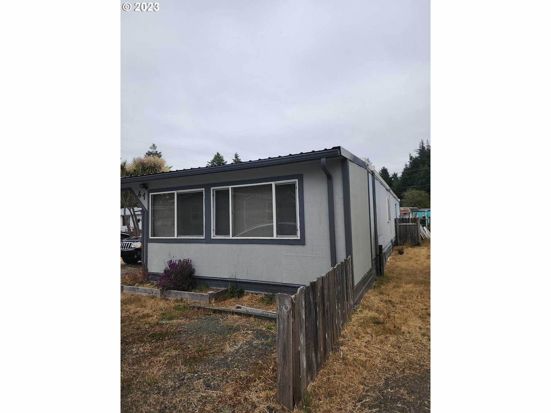 Property Photo:  67624 Spinreel Rd 41  OR 97459 