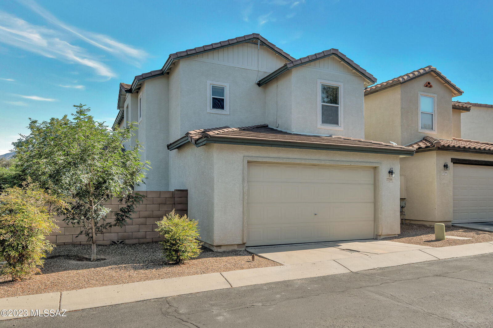 Property Photo:  2740 N Saramano Lane  AZ 85712 