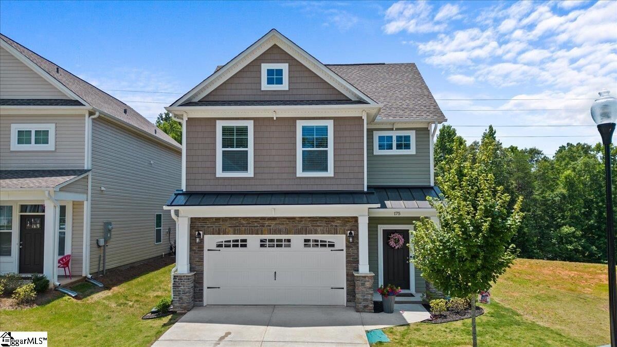 Property Photo:  175 Highland Park Court  SC 29642 