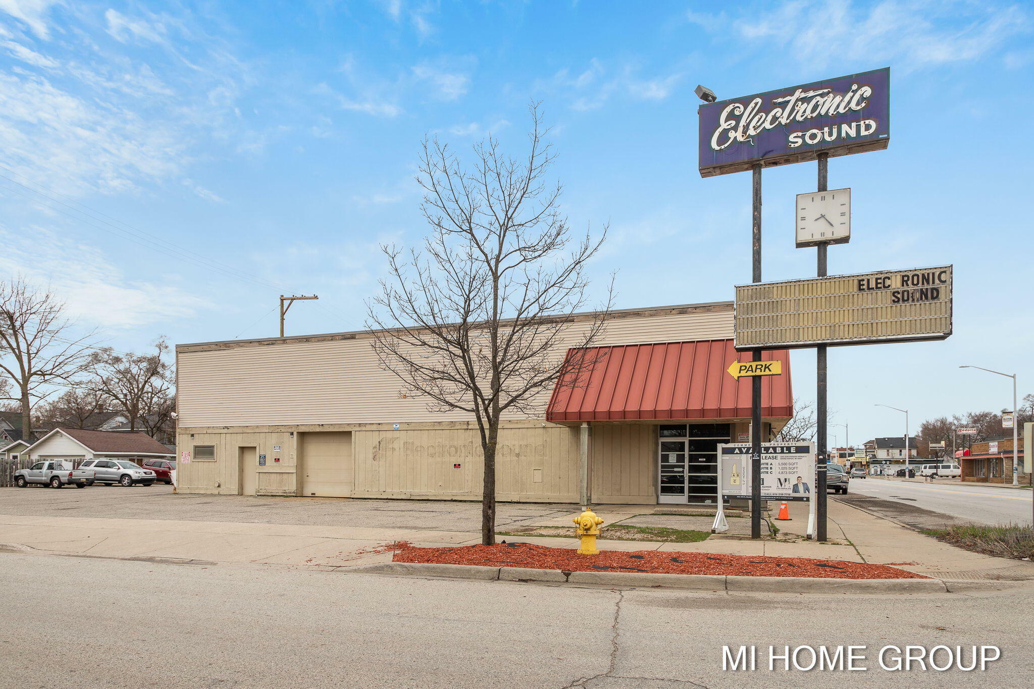 Property Photo: 2249 Division Avenue S MI 49507
