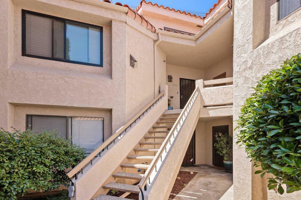Property Photo: 1924 Swallow Lane CA 92009