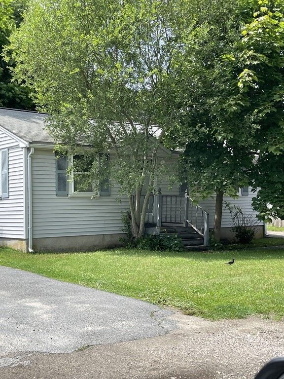 3 Theatre Colony Way  Plymouth MA 02360 photo