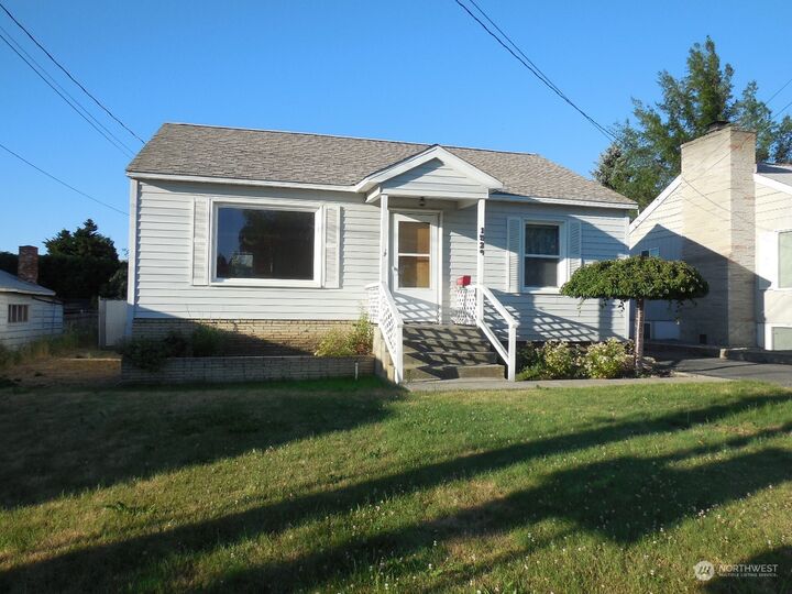 1529 5th Street  Wenatchee WA 98801 photo