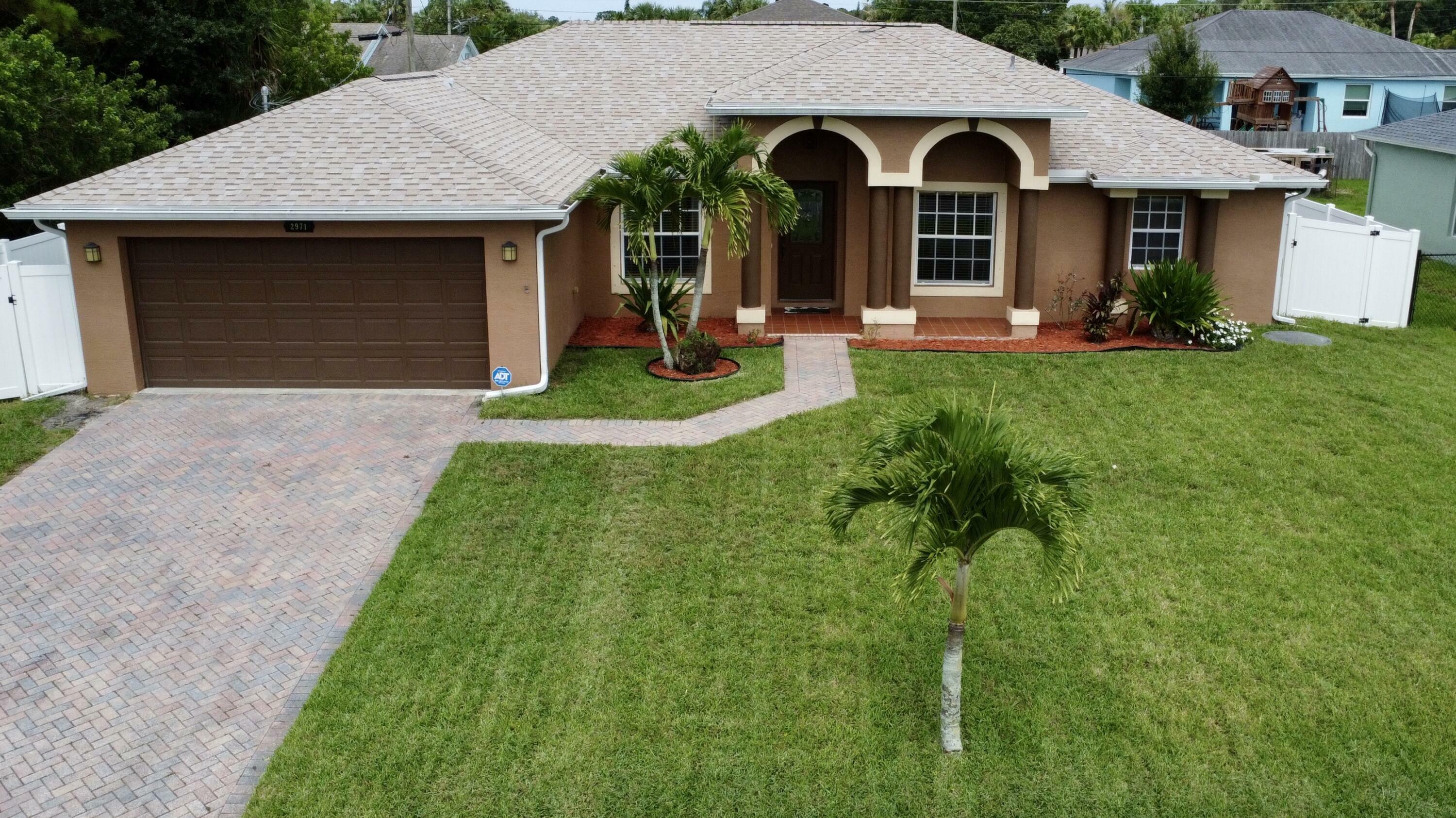 Property Photo: 2971 SW Rosetta Street FL 34953