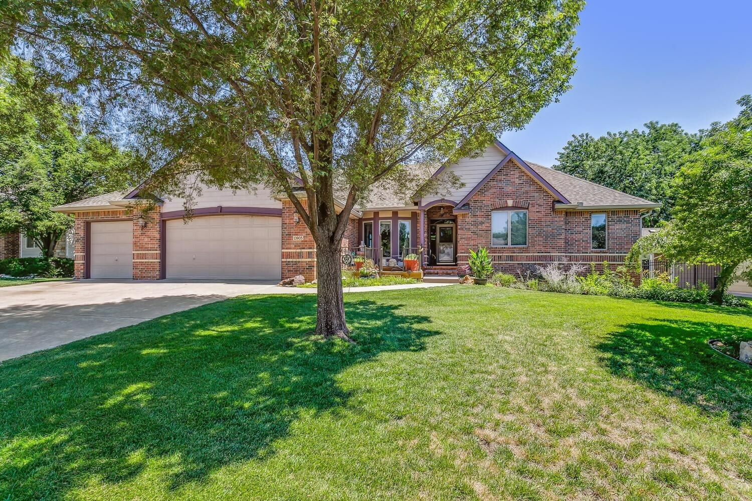 Property Photo:  13905 W Remington Ct  KS 67235-7525 