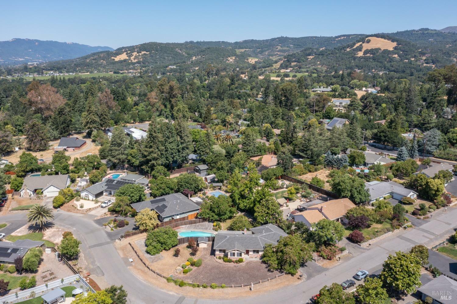 1480 Nut Tree Lane  Sonoma CA 95476 photo