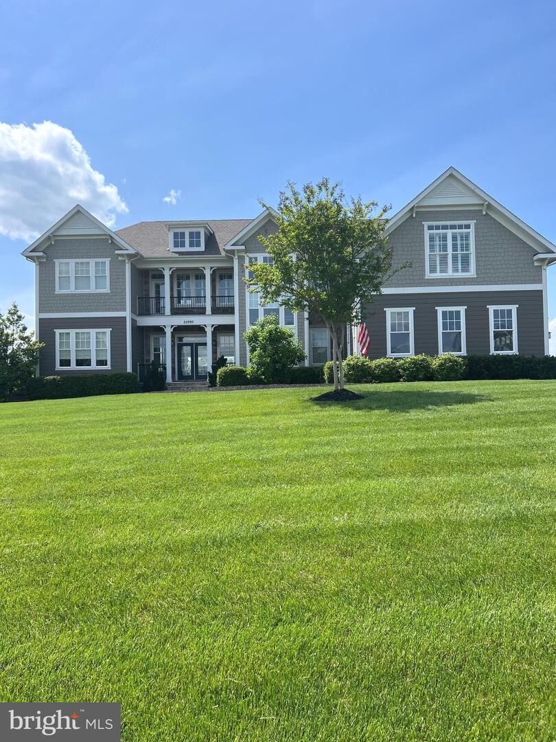 Property Photo:  22995 Homestead Landing Court  VA 20148 