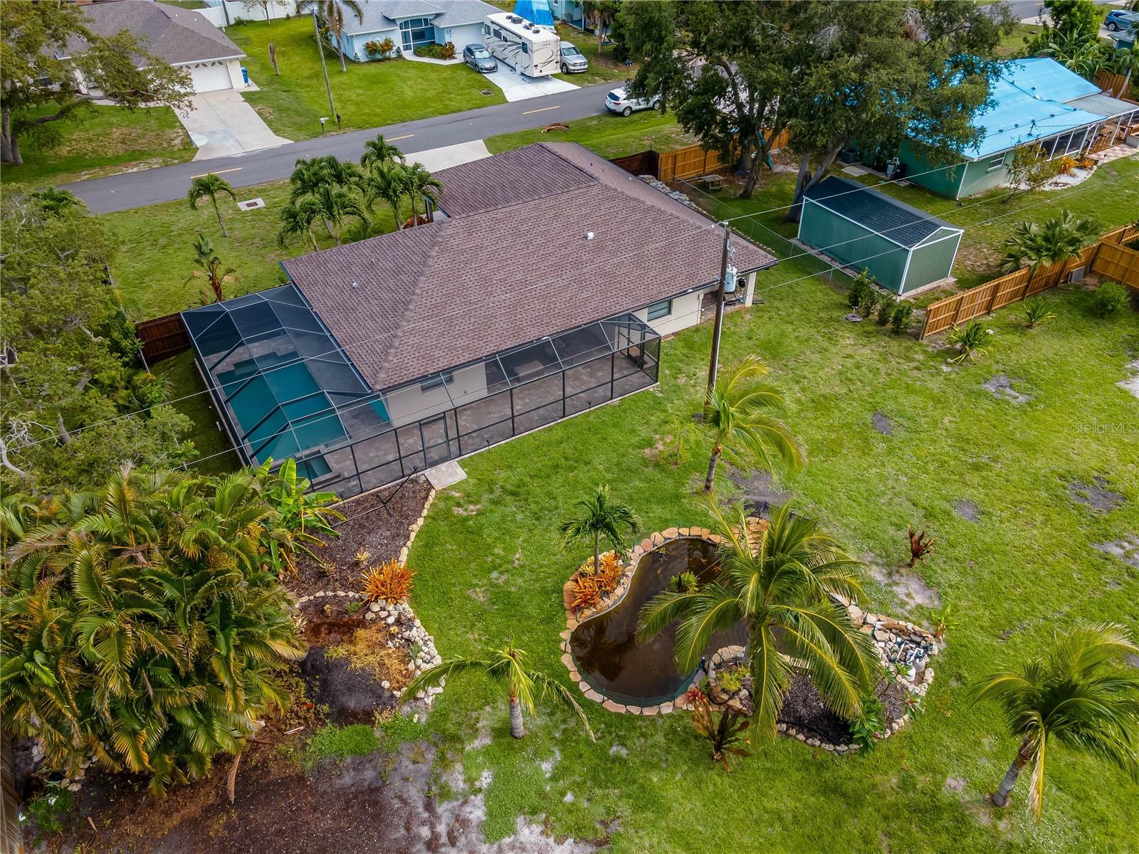 Property Photo: 885 Flamingo Road FL 34293