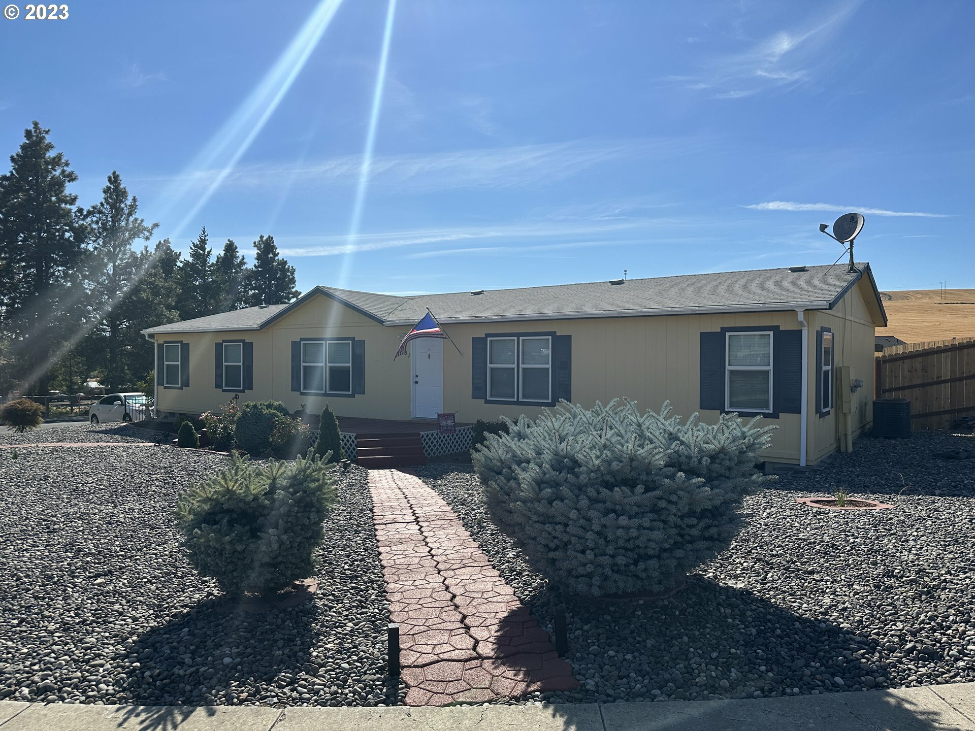 907 Toll Rd  Dufur OR 97021 photo