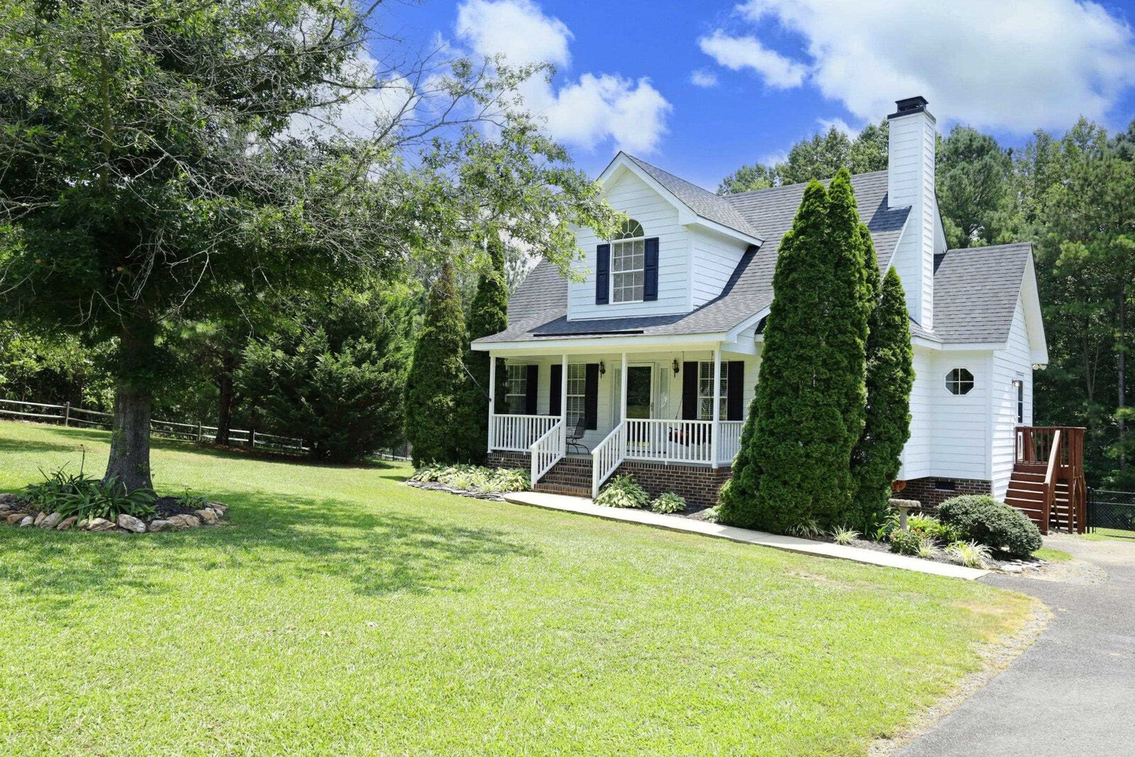 Property Photo: 3650 Whispering Pines Lane NC 27525