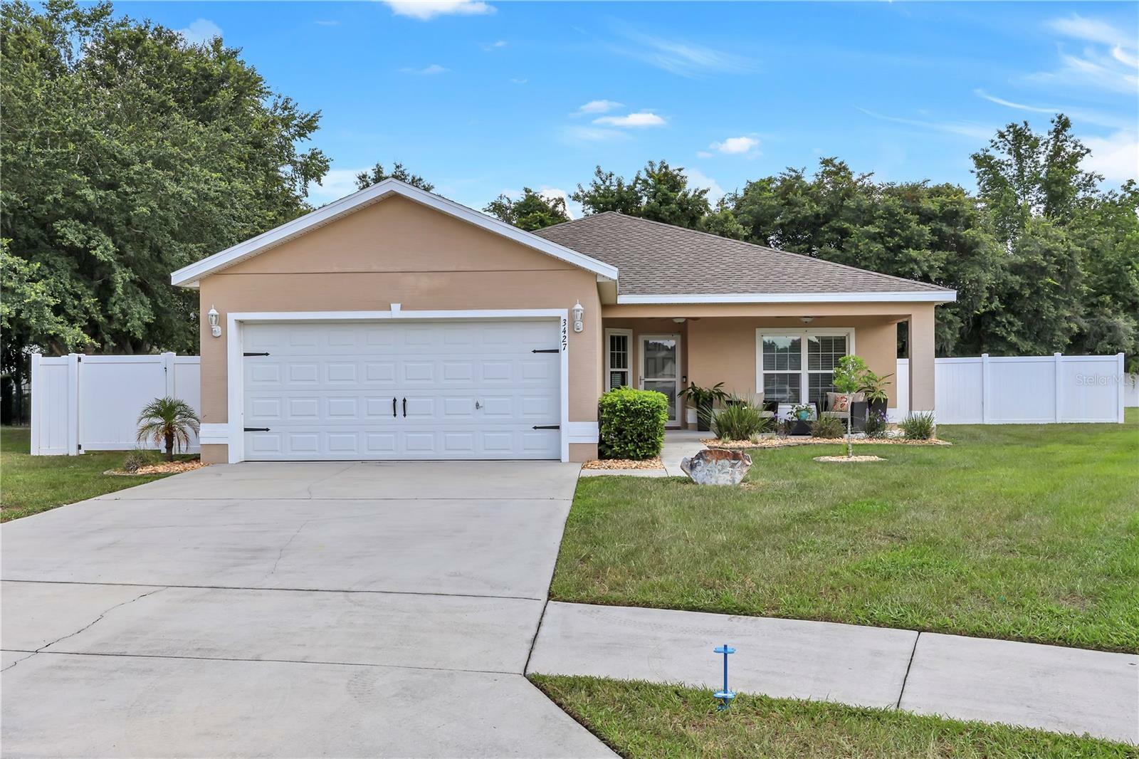 Property Photo:  3427 Wild Ocelot Court  FL 32724 