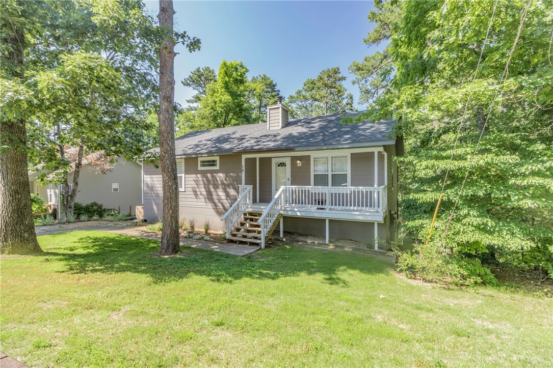 Property Photo:  12 Woodstock Lane  AR 72714 