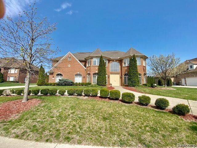 Property Photo:  59 Sand Bar Lane  MI 48214 