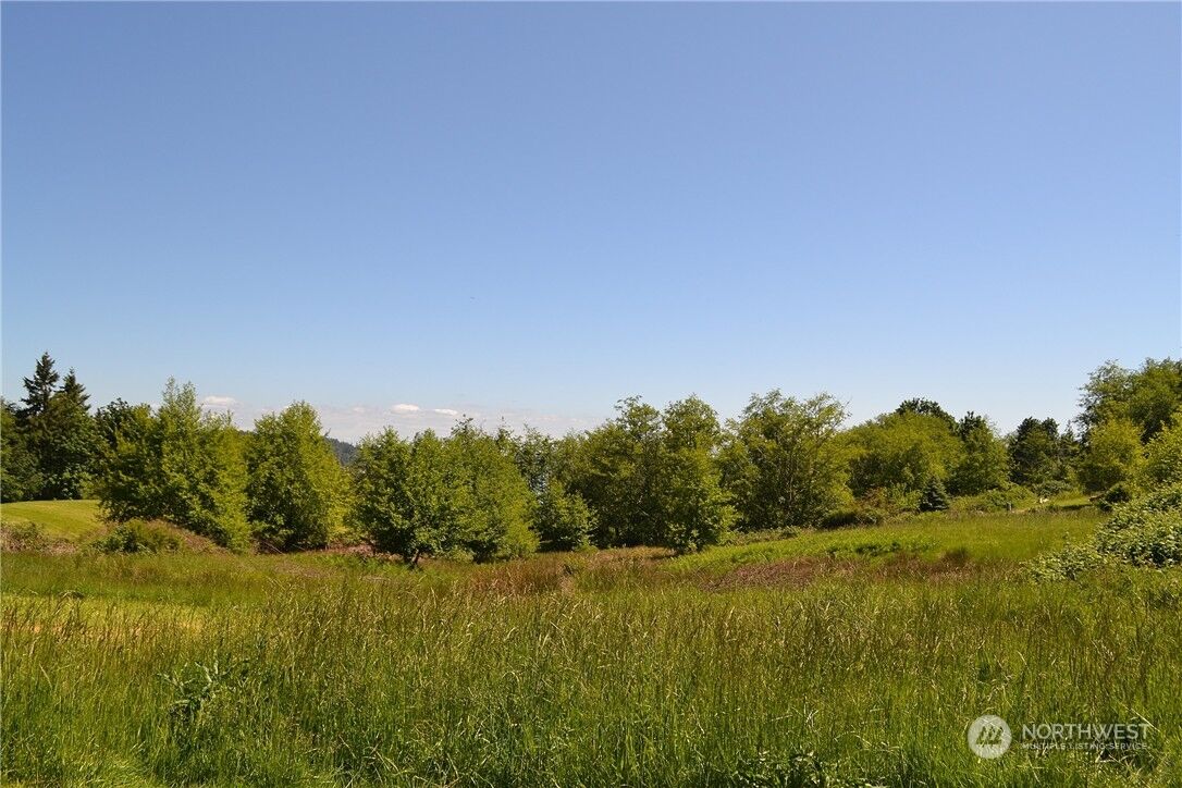 Property Photo: 7998 Scatchet Head Road WA 98236