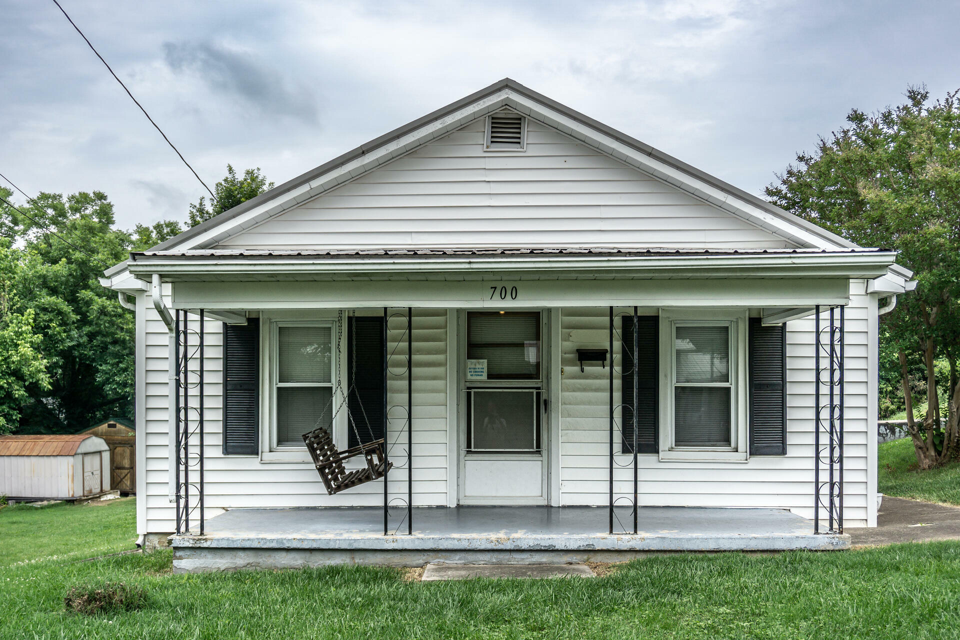 Property Photo:  700 West Church Street  TN 37745 