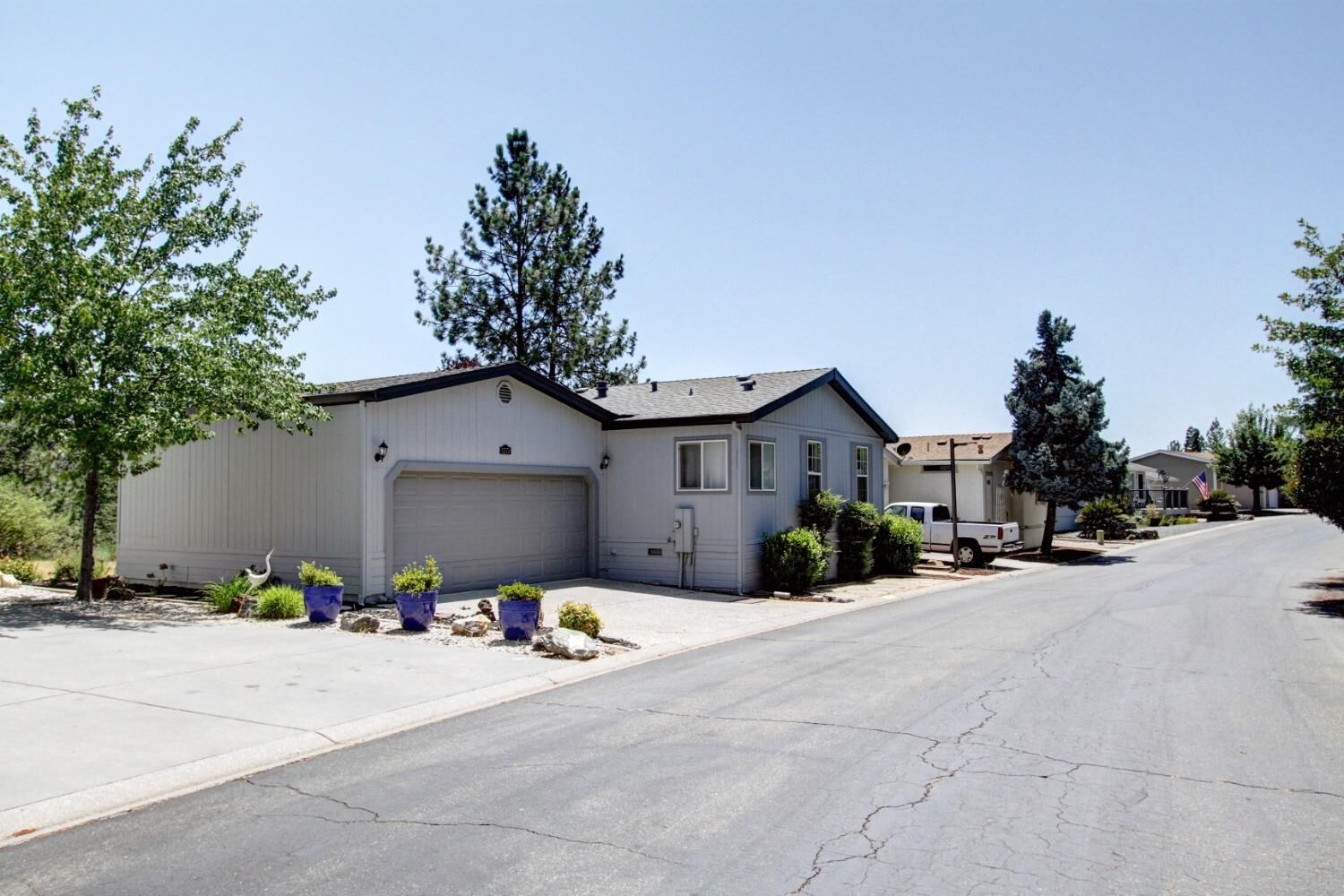 Property Photo:  10173 Woodleaf Circle 305  CA 95949 