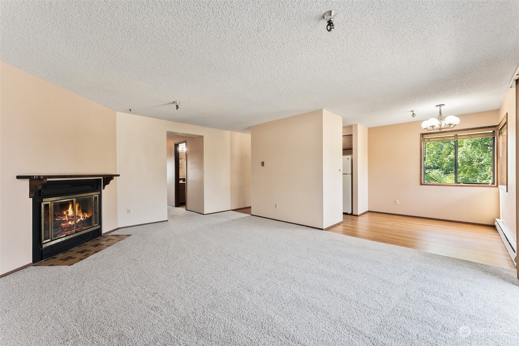 Property Photo:  2121 SW 152nd Street 301  WA 98166 