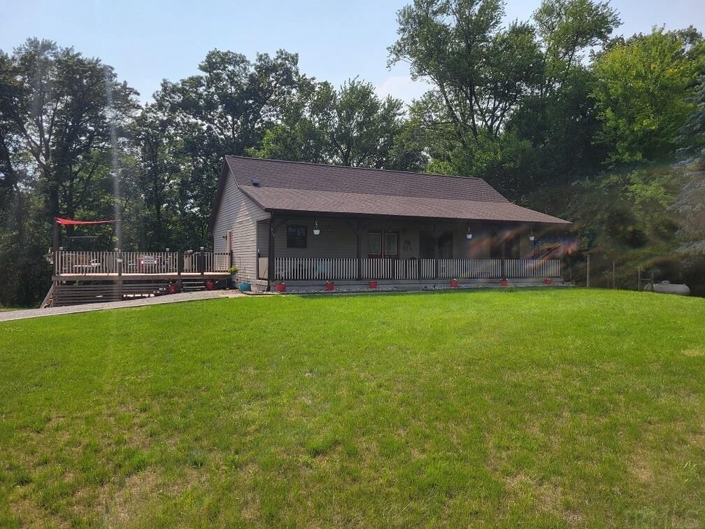 Property Photo:  1662 Country Homes Drive  IN 46767 