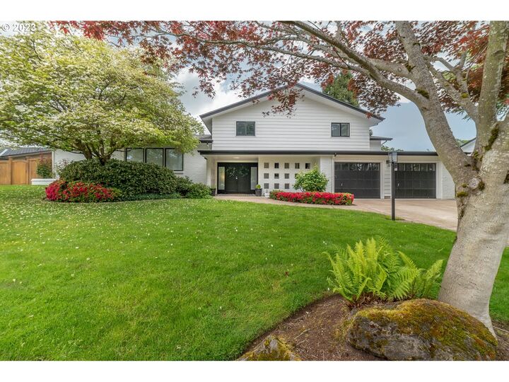2085 Oakmont Way  Eugene OR 97401 photo
