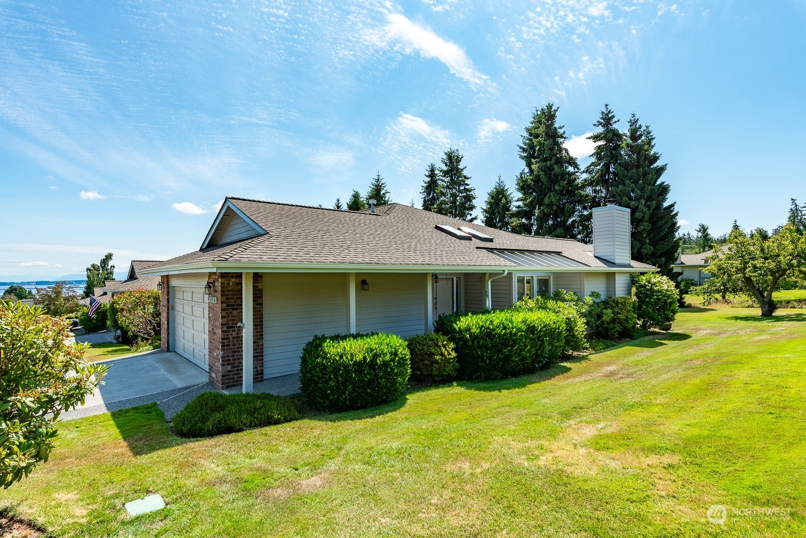 Property Photo:  1813 Creekside Lane  WA 98221 