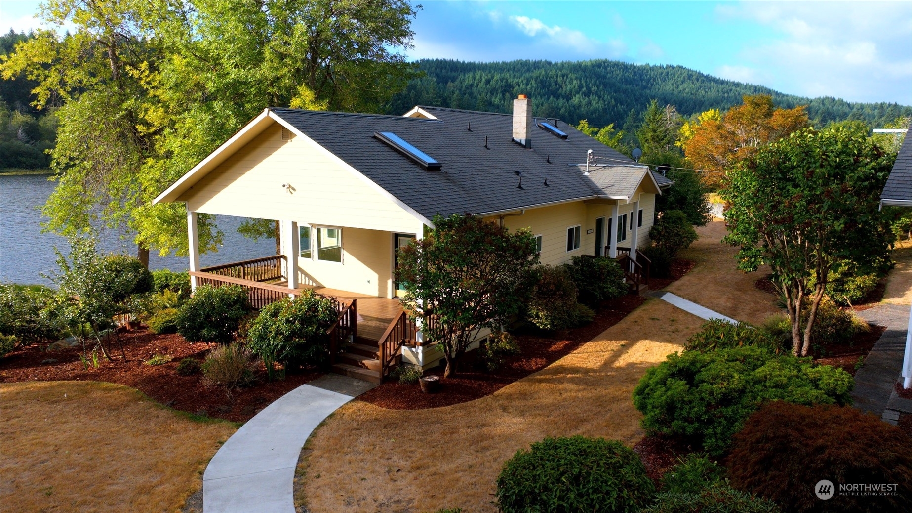 Property Photo: 15120 Military Road SE WA 98589