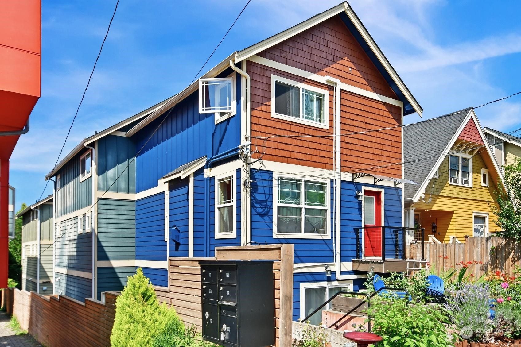 Property Photo:  3934 S Brandon Street B  WA 98118 