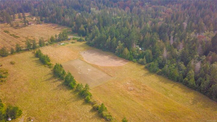 Property Photo: 9891 Spalding Rd BC V0N 2M3